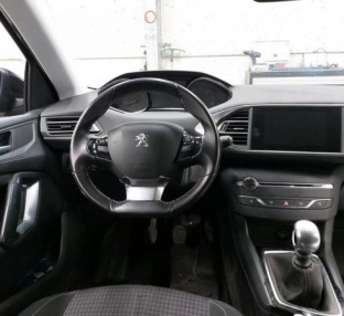 PEUGEOT 308 SW Active Pack 1.5 BlueHDi 130cv + Navigation 3D