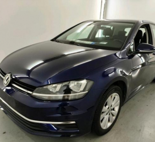 VOLKSWAGEN GOLF Confortline 1.6 TDI 115cv DSG7 + TOIT PANO + CAMERA DE RECUL