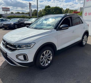 VOLKSWAGEN T-ROC Style 1.5 TSI 150cv DSG7 + ATTELAGE