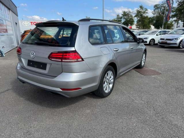 VOLKSWAGEN Golf SW TRENDLINE 1.6 TDI 115cv + CAMERA DE RECUL + Clim Automatique