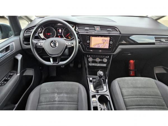 VOLKSWAGEN TOURAN Highline 2.0 TDI 150cv 7places + Pack Easy-access + Pack Famille + Navigation