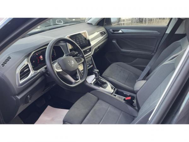 VOLKSWAGEN T-ROC Style 1.5 TSI 150cv DSG7 + ATTELAGE