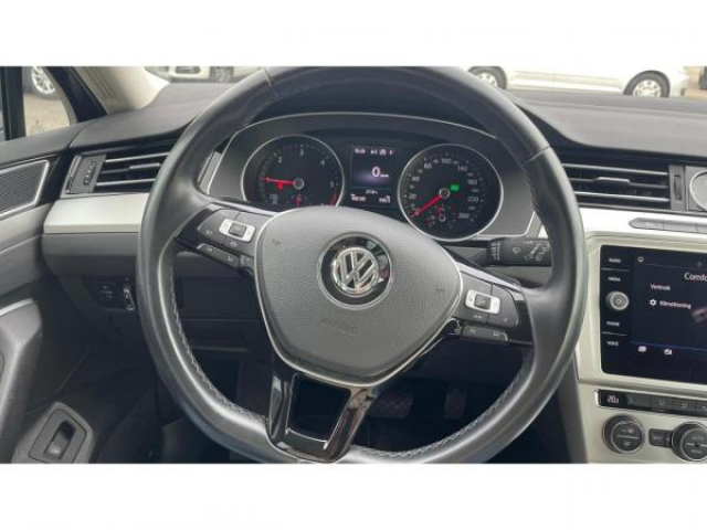 VOLKSWAGEN Passat SW Confortline Business 1.6 TDI BlueMotion 120cv DSG7