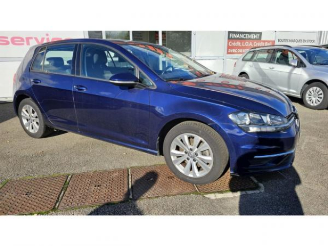 VOLKSWAGEN GOLF Confortline 1.6 TDI 115cv DSG7 + TOIT PANO + CAMERA DE RECUL