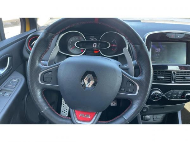 RENAULT CLIO IV R.S 1.6 Turbo 200 EDC