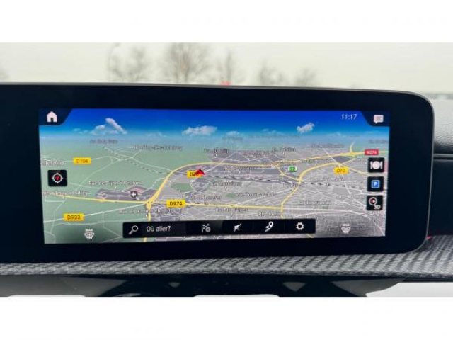 MERCEDES CLASSE A BERLINE Launch Edition 180d 7G-DCT + Sièges AV chauffants + Grand GPS + Vitres AR Surteintées