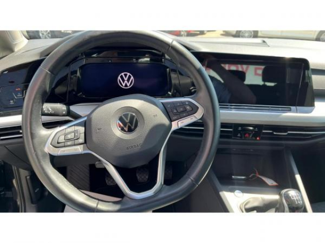 VOLKSWAGEN GOLF Life 1.5 TSI 130cv + Light Assist