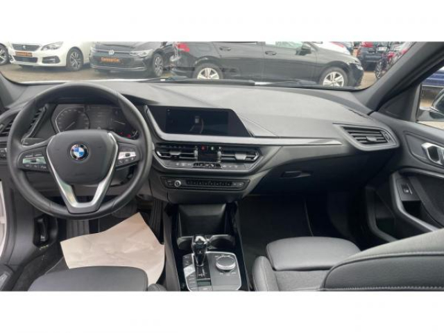 BMW SERIE 1 Edition Sport 116d BV DKG + Toit ouvrant en verre panoramique