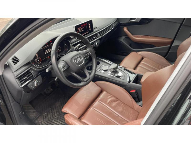 AUDI A4 AVANT Business 35 TDI 150cv S-tronic + Audi virtual cockpit + Sellerie Cuir