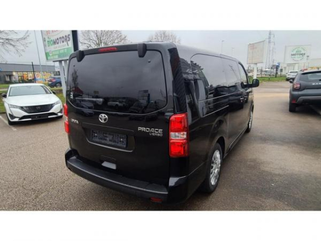 TOYOTA PROACE Verso Verso Long Dynamic 177cv 2.0 D-4D BVA 8places TVA RECUPERABLE PAS DE MALUS