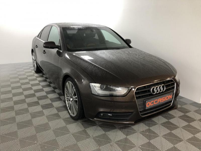 AUDI A4 2.0 TDI DPF - 143 - Multitronic  Ambition Luxe