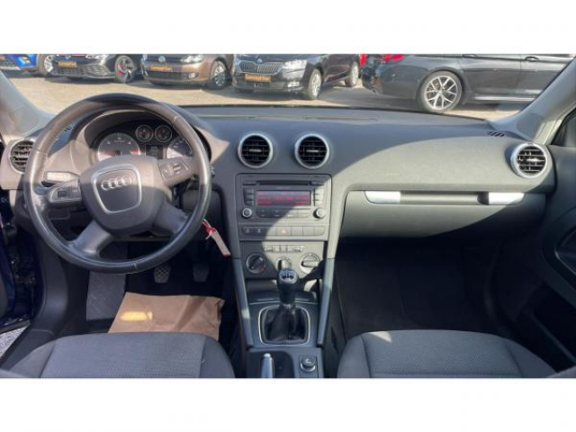 AUDI A3 Attraction  1.6 TDI 105cv