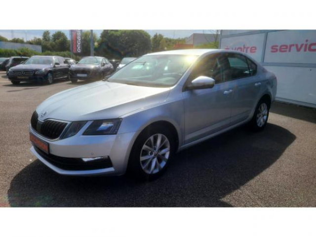 SKODA OCTAVIA AMBITION 1.6 TDI 116cv + CLIM AUTO + RADAR AV et AR