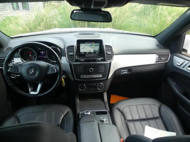 MERCEDES GLE 4-Matic 250d 9G-Tronic + CAMERA RECUL + Attelage electrique