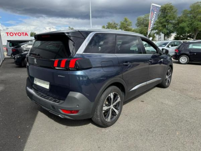 PEUGEOT 5008 GT Line 1.5 BlueHDi 130cv + ATTELAGE + PACK CUIR + VISIO PARK 2 + SON FOCAL