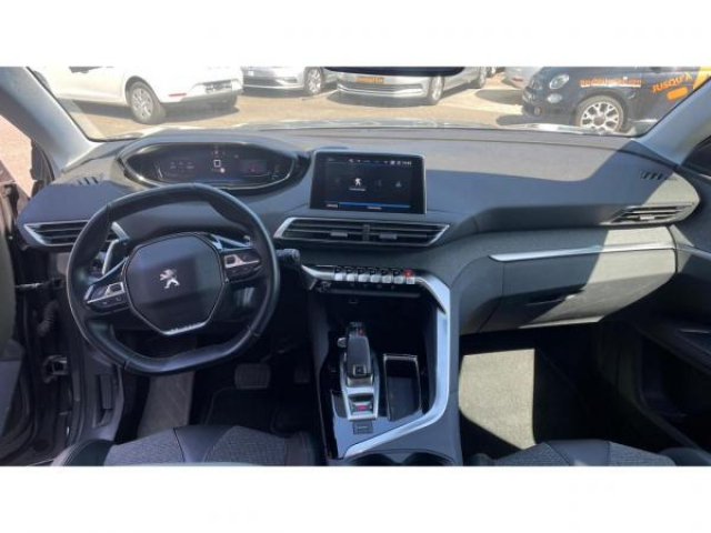 PEUGEOT 5008 Allure 1.5 BlueHDi 130cv EAT8 + Attelage + Roue de secours + Hayon électrique