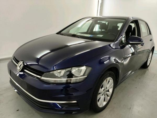 VOLKSWAGEN GOLF Confortline 1.6 TDI 115cv DSG7 + TOIT PANO + CAMERA DE RECUL