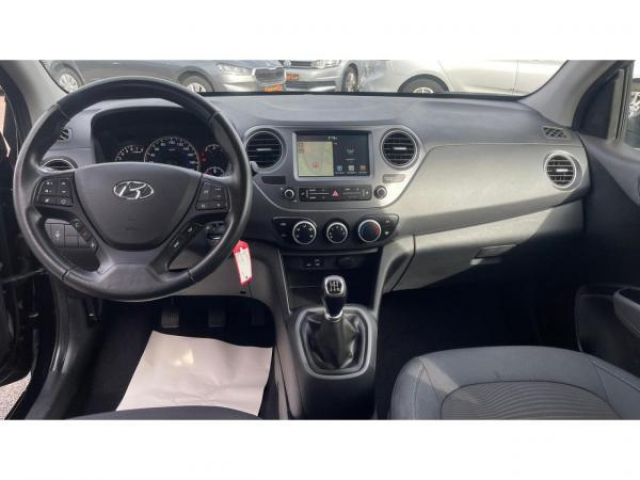 HYUNDAI i10 Intuitive 1.0 66cv + NAVIGATION TOMTOM + CARPLAY + JANTE ALU