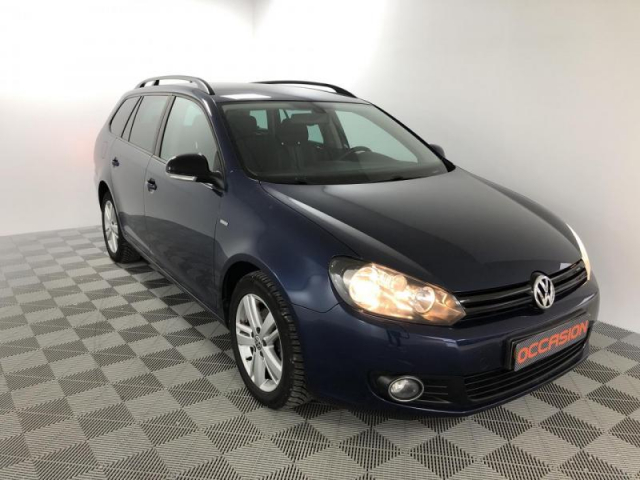 VOLKSWAGEN Golf SW Match 1.6 TDI 105cv + Sieges avant chauffants + Aide au stationnement AV/AR + Clim auto