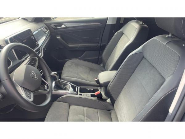 VOLKSWAGEN T-ROC Style 1.5 TSI 150cv DSG7 + ATTELAGE