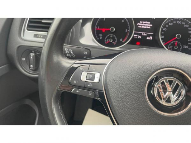 VOLKSWAGEN Golf SW Trendline 1.6 TDI 90cv + Aide au stationnement avant/arrière + Attelage