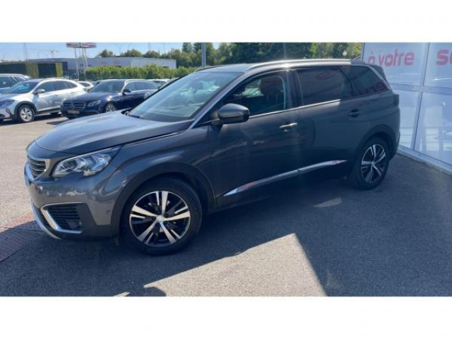 PEUGEOT 5008 Allure 1.5 BlueHDi 130cv EAT8 + Attelage + Roue de secours + Hayon électrique