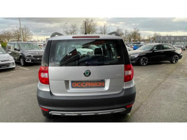 SKODA YETI Active 1.2 TSI 105cv + CLIMATISATION + JANTE ALU + GPS AMUNDSEN