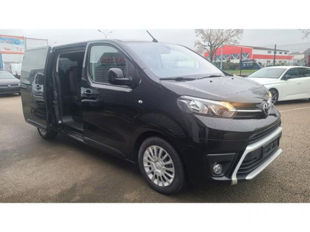 TOYOTA PROACE Verso Verso Long Dynamic 177cv 2.0 D-4D BVA 8places TVA RECUPERABLE PAS DE MALUS