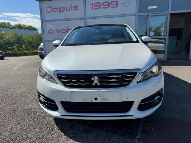 PEUGEOT 308 SW Allure 1.5 BlueHDi 130cv + TOIT PANORAMIQUE