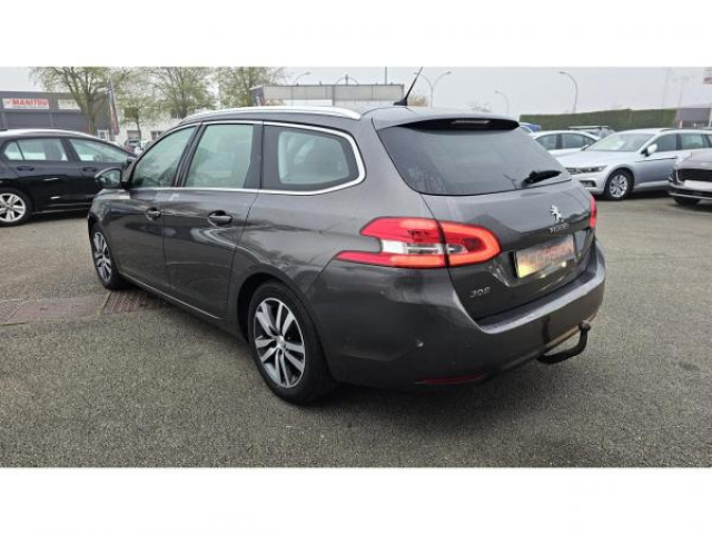 PEUGEOT 308 SW ALLURE PACK 1.5 BlueHDi 130cv + Attelage + Toit pano + PACK CUIR + SIEGES AV ELECTRIQUE CHAUFFANT