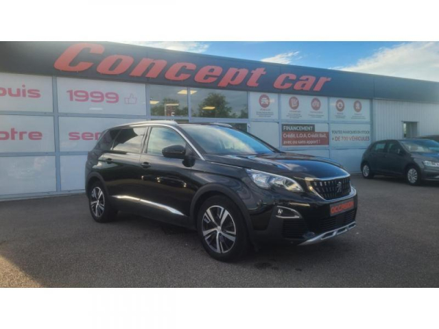 PEUGEOT 5008 Allure 1.5 BlueHDi 130cv + ATTELAGE