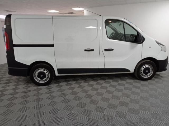 RENAULT TRAFIC 1.6 dCi 95cv Fourgon Confort L1H1 TVA RECUPERABLE