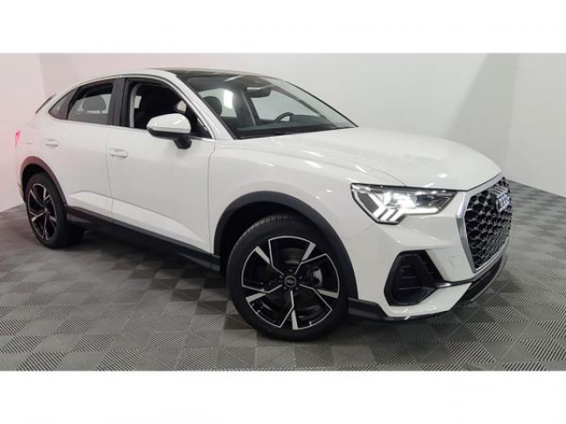 AUDI Q3 SPORTBACK Design 35 TDI 150cv S-tronic