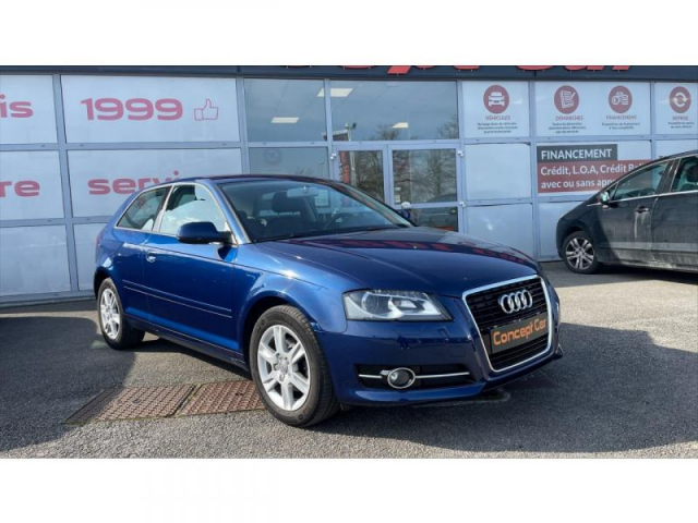 AUDI A3 Attraction  1.6 TDI 105cv