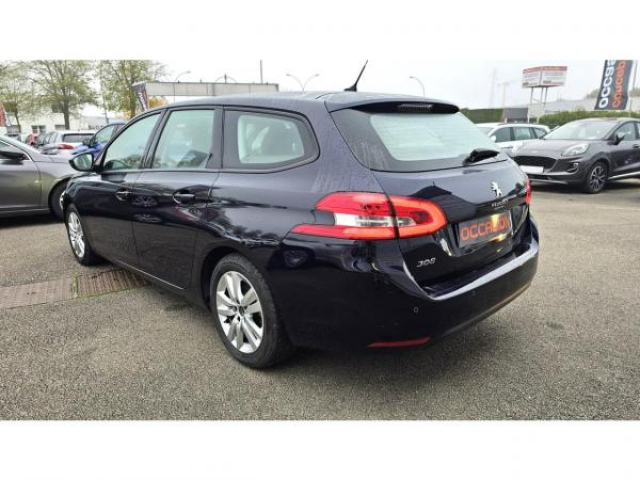 PEUGEOT 308 SW Active Pack 1.5 BlueHDi 130cv + Navigation 3D