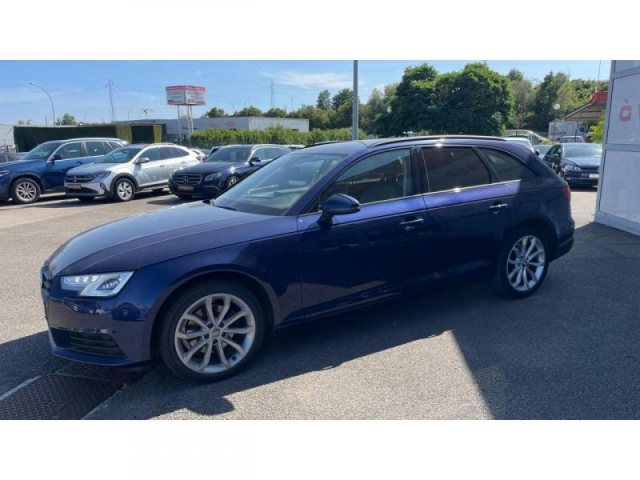 AUDI A4 AVANT 35TDI 150cv S-tronic + cuir et similicuir + MMI NAVIGATION + SIEGE AV SPORT + JA18