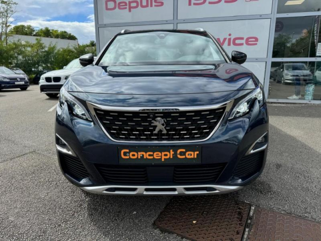 PEUGEOT 5008 GT Line 1.5 BlueHDi 130cv + ATTELAGE + PACK CUIR + VISIO PARK 2 + SON FOCAL