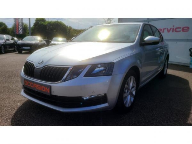 SKODA OCTAVIA AMBITION 1.6 TDI 116cv + CLIM AUTO + RADAR AV et AR