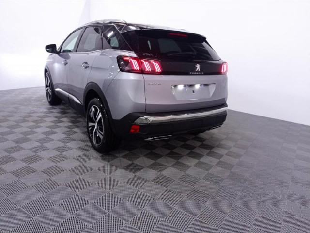 PEUGEOT 3008 GT 130cv + NEUF 0KM