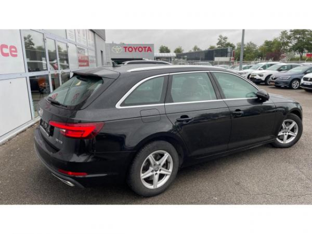 AUDI A4 AVANT Business 35 TDI 150cv S-tronic + Audi virtual cockpit + Sellerie Cuir