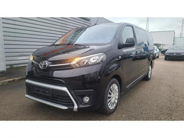 TOYOTA PROACE Verso Verso Long Dynamic 177cv 2.0 D-4D BVA 8places TVA RECUPERABLE PAS DE MALUS