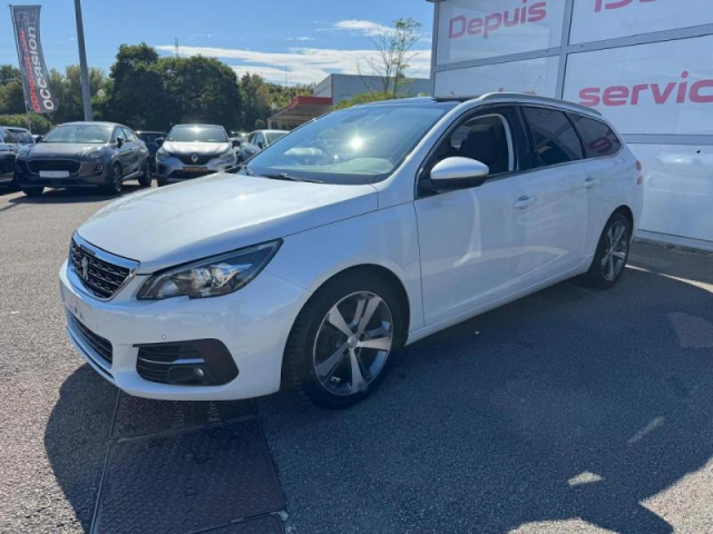 PEUGEOT 308 SW Allure 1.5 BlueHDi 130cv + TOIT PANORAMIQUE