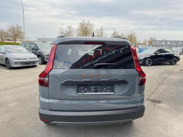 DACIA JOGGER Extrême 1.0 ECO-G 100cv 7places + Pack Confort + Sieges avant chauffant + NEUF 0KM