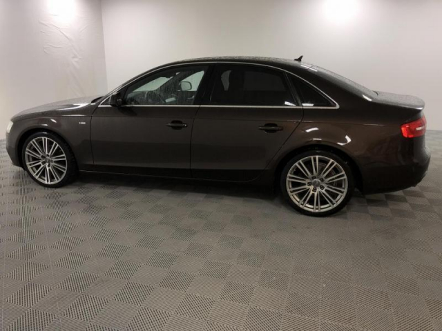 AUDI A4 2.0 TDI DPF - 143 - Multitronic  Ambition Luxe