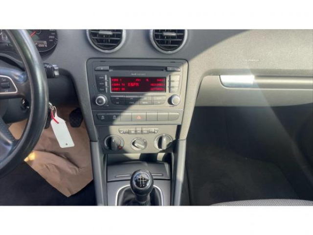 AUDI A3 Attraction  1.6 TDI 105cv