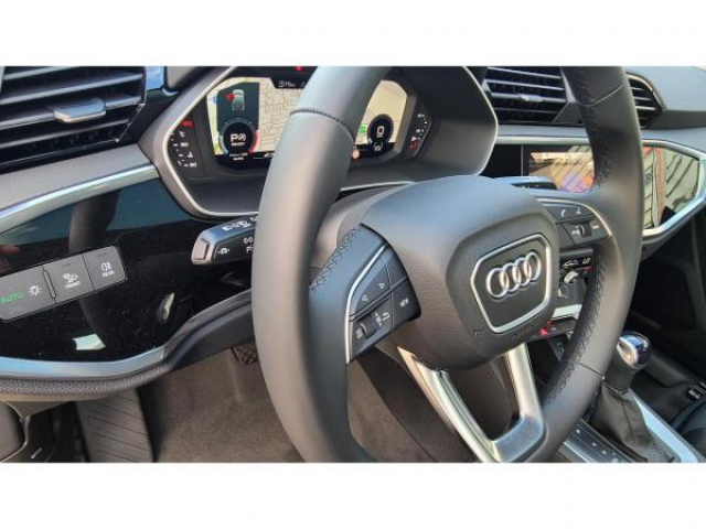 AUDI Q3 SPORTBACK Design 35 TDI 150cv S-tronic