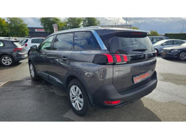 PEUGEOT 5008 Active 1.5 BlueHDi 130cv + Pack City 1 + Pack Drive Assist